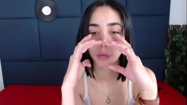 Image 2 of andreynajimenez Stream on Chaturbate on 14 days ago