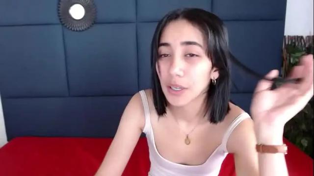 Image 8 of andreynajimenez Stream on Chaturbate on 14 days ago