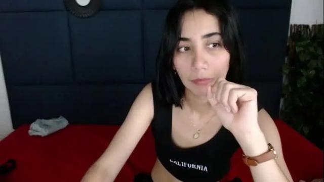 Image 6 of andreynajimenez Stream on Chaturbate on 13 days ago