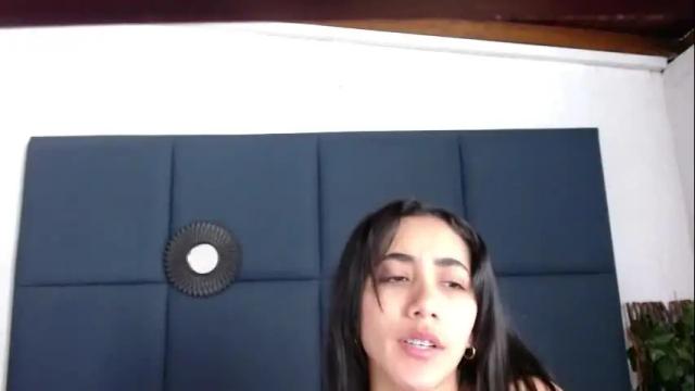 Image 6 of andreynajimenez Stream on Chaturbate on 2 days ago