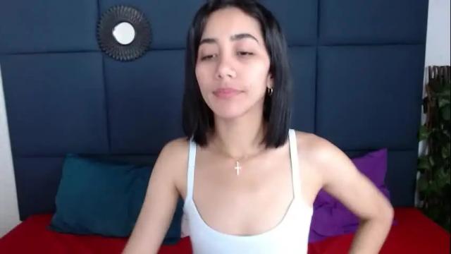 Image 7 of andreynajimenez Stream on Chaturbate on 2 days ago
