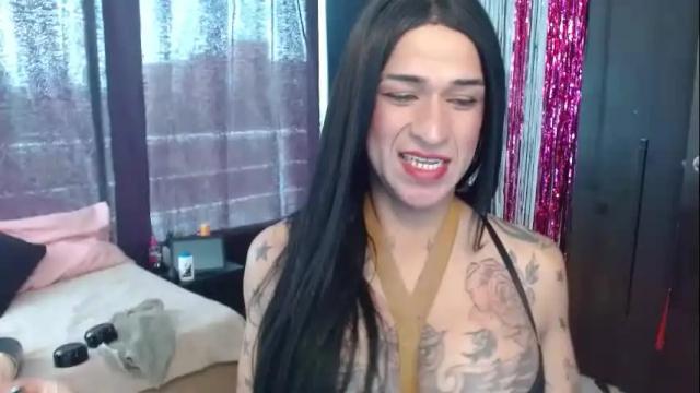 Image 2 of androgena32 Stream on Chaturbate on 7 months ago