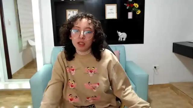 Image 3 of androm3dario Stream on Chaturbate on 19 months ago