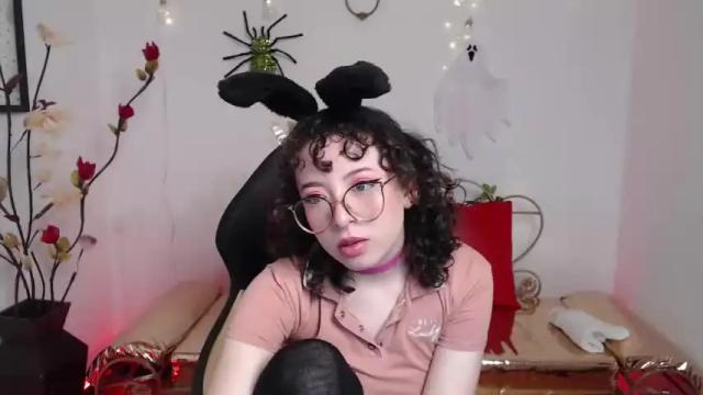 Image 7 of androm3dario Stream on Chaturbate on 19 months ago