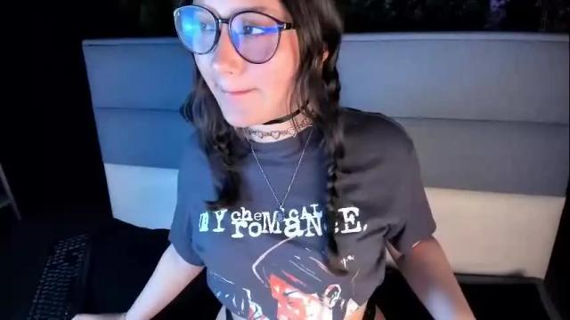 Image 6 of andromeda_blue__ Stream on Chaturbate on 6 months ago