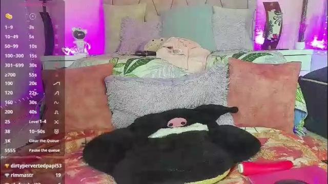 Image 12 of andromedashine Stream on Chaturbate on 2 months ago