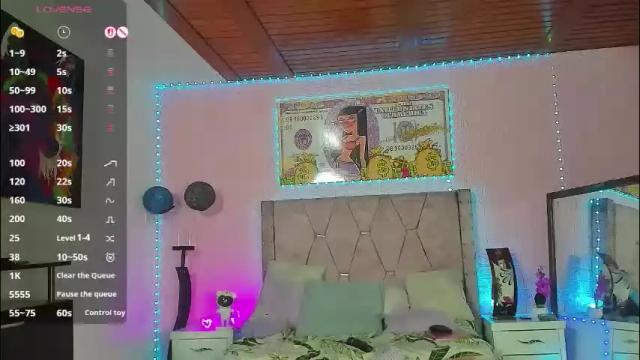 Image 10 of andromedashine Stream on Chaturbate on 2 months ago