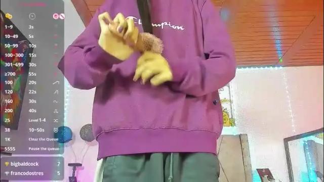 Image 11 of andromedashine Stream on Chaturbate on 1 month ago