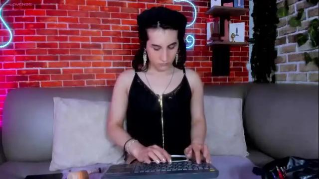 Image 3 of andy_angel1 Stream on Chaturbate on 1 month ago