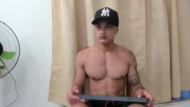 Thumbnail 1, andy_crystal_hot's Stream at Chaturbate, 13 months ago