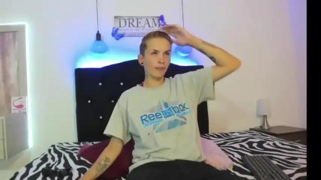 Image 3 of andy_honey_ Stream on Chaturbate on 19 months ago