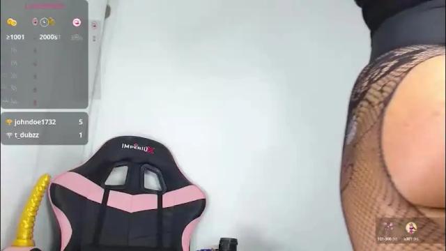 Image 3 of andy_mosquera Stream on Chaturbate on 2 months ago
