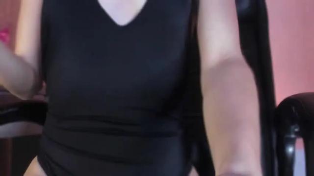 Image 12 of anelisse_ Stream on Chaturbate on 14 months ago