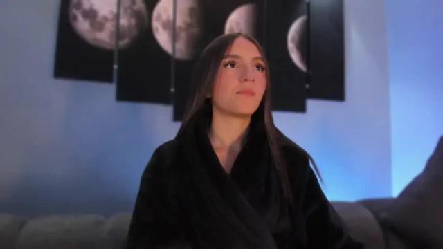 Image 7 of anelisse_ Stream on Chaturbate on 13 months ago