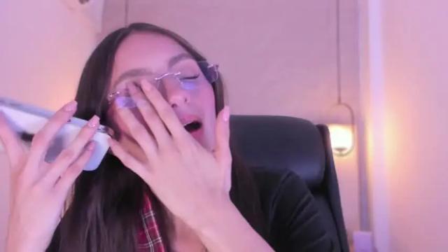 Image 7 of anelisse_ Stream on Chaturbate on 13 months ago