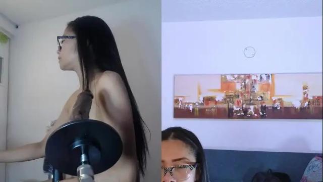 Image 3 of aneljones Stream on Chaturbate on 24 days ago