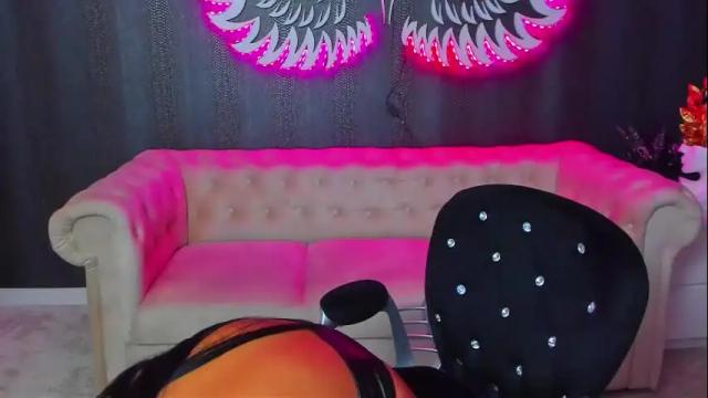 Image 12 of anemariejolie Stream on Chaturbate on 1 month ago