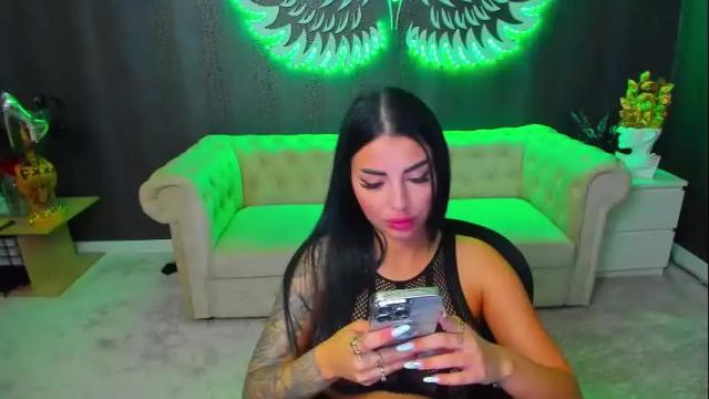 Image 2 of anemariejolie Stream on Chaturbate on 28 days ago