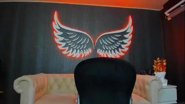Image 10 of anemariejolie Stream on Chaturbate on 23 days ago