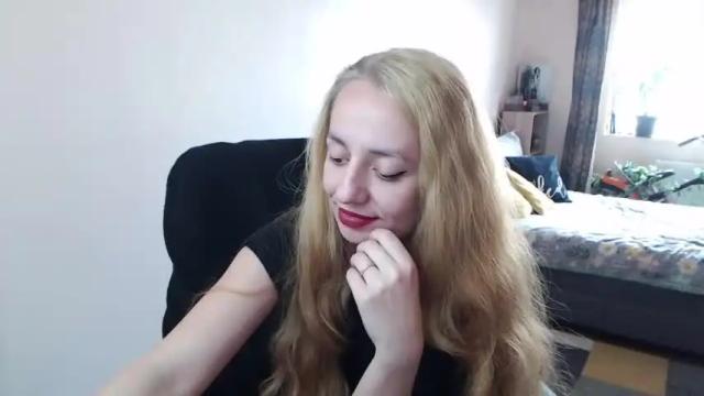 Image 12 of aneskablair Stream on Chaturbate on 19 months ago