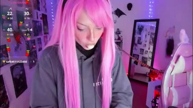 Image 2 of anette_sf Stream on Chaturbate on 2 months ago