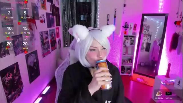 Image 3 of anette_sf Stream on Chaturbate on 1 month ago