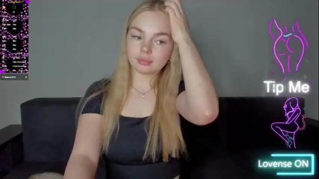 Image 10 of anfisa__rey Stream on Chaturbate on 2 months ago
