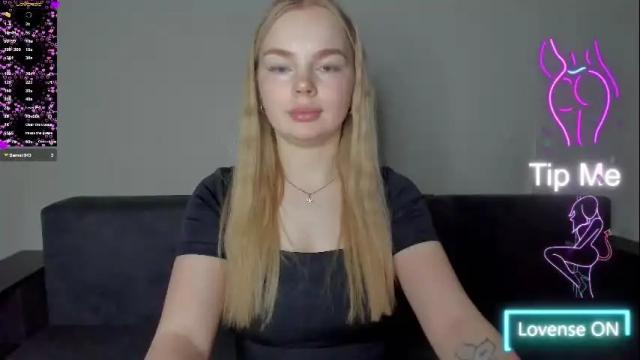 Image 6 of anfisa__rey Stream on Chaturbate on 2 months ago