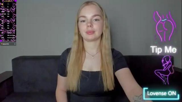 Image 7 of anfisa__rey Stream on Chaturbate on 2 months ago