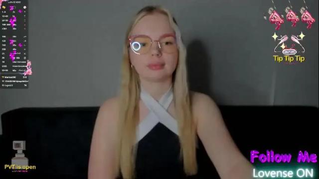 Image 11 of anfisa__rey Stream on Chaturbate on 2 months ago