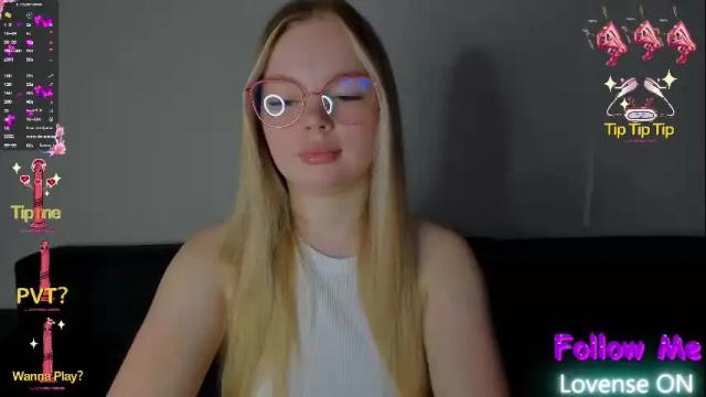 Image 8 of anfisa__rey Stream on Chaturbate on 14 days ago