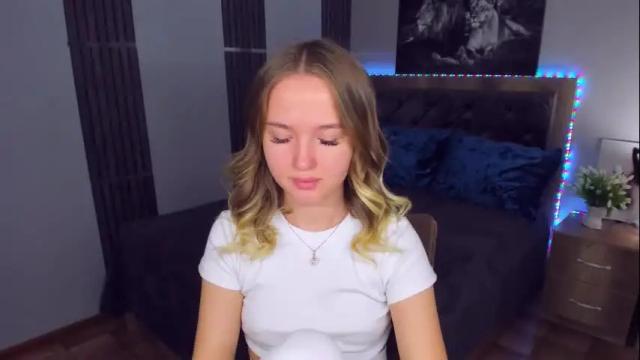 Image 4 of anfisalorns Stream on Chaturbate on 9 months ago