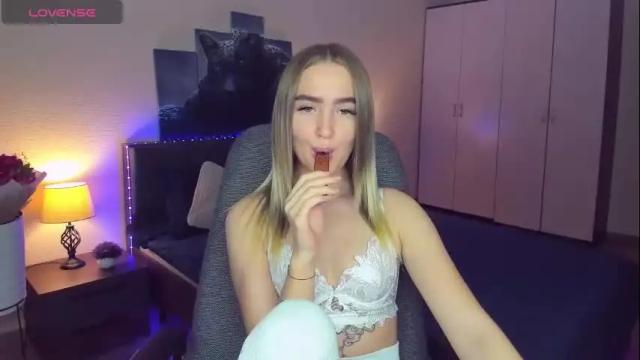 Image 10 of anfisalorns Stream on Chaturbate on 8 months ago