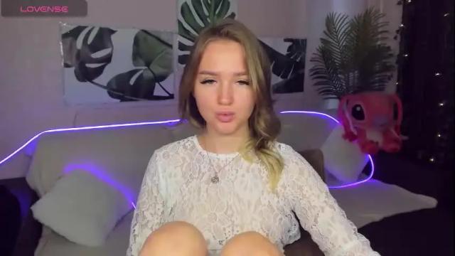 Image 4 of anfisalorns Stream on Chaturbate on 6 months ago