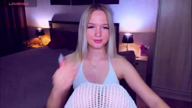 Image 12 of anfisalorns Stream on Chaturbate on 5 months ago