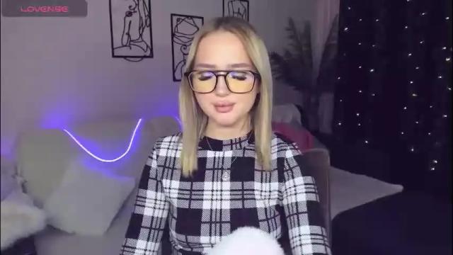 Image 3 of anfisalorns Stream on Chaturbate on 2 months ago