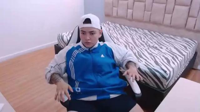 Image 2 of angeel_777 Stream on Chaturbate on 14 months ago