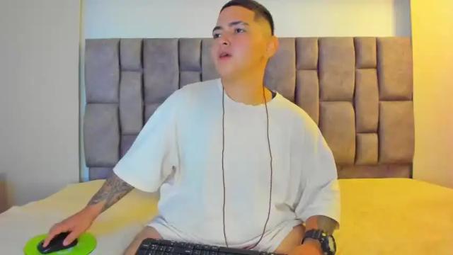Thumbnail 1, angeel_777's Stream at Chaturbate, 13 months ago