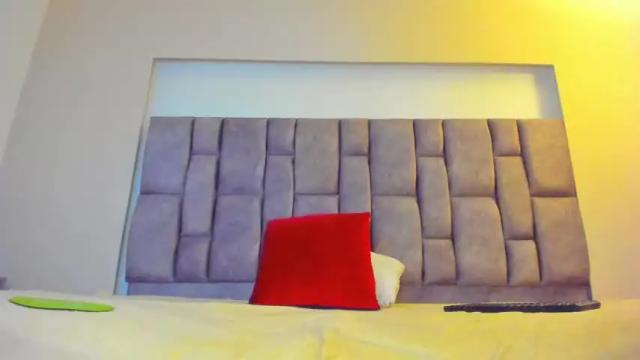 Image 6 of angeel_777 Stream on Chaturbate on 13 months ago