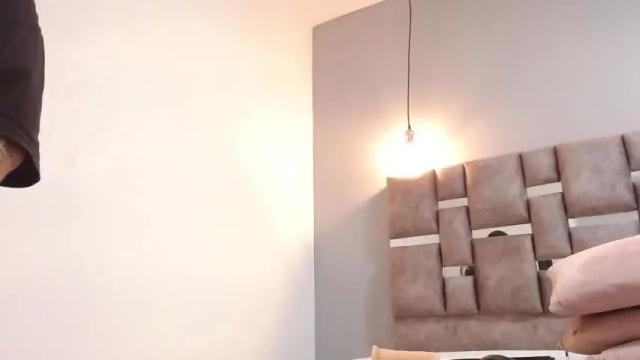 Image 7 of angeel_777 Stream on Chaturbate on 21 months ago