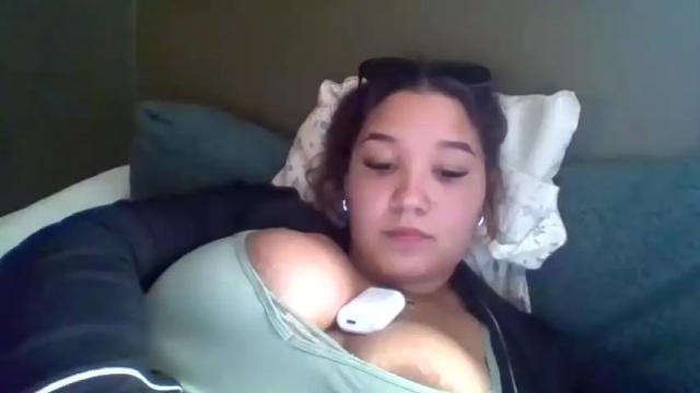 Image 4 of angel160367 Stream on Chaturbate on 19 months ago