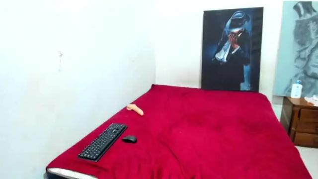 Image 10 of angel_blondie_ Stream on Chaturbate on 14 months ago
