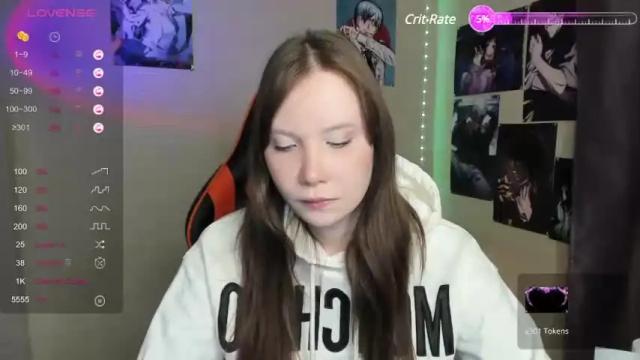 Image 8 of angel_doll585 Stream on Chaturbate on 16 months ago