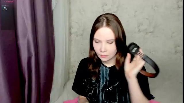 Image 2 of angel_doll585 Stream on Chaturbate on 7 days ago