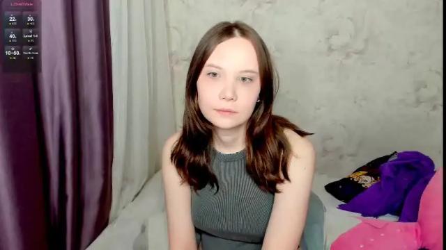 Image 11 of angel_doll585 Stream on Chaturbate on 1 month ago