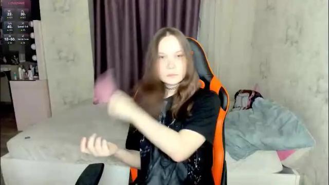 Image 6 of angel_doll585 Stream on Chaturbate on 19 days ago