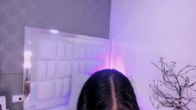 Image 8 of angel_font Stream on Chaturbate on 19 months ago