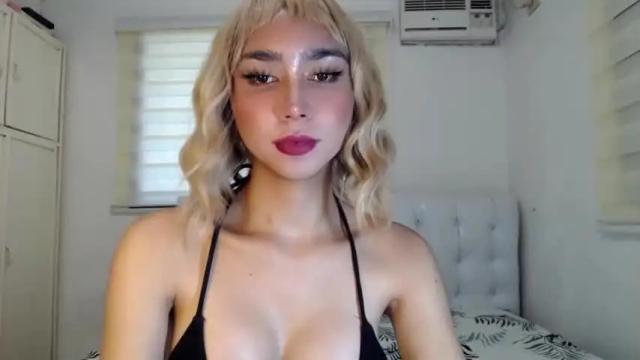 Image 10 of angel_grace146 Stream on Chaturbate on 19 months ago