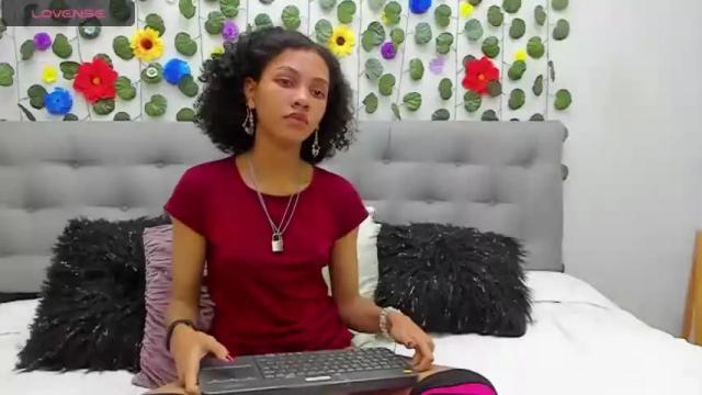 Image 4 of angel_modeus Stream on Chaturbate on 16 months ago