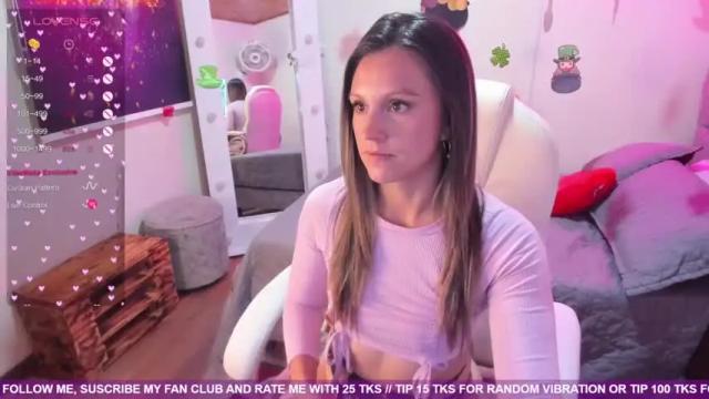 Image 4 of angel_pink18 Stream on Chaturbate on 13 months ago